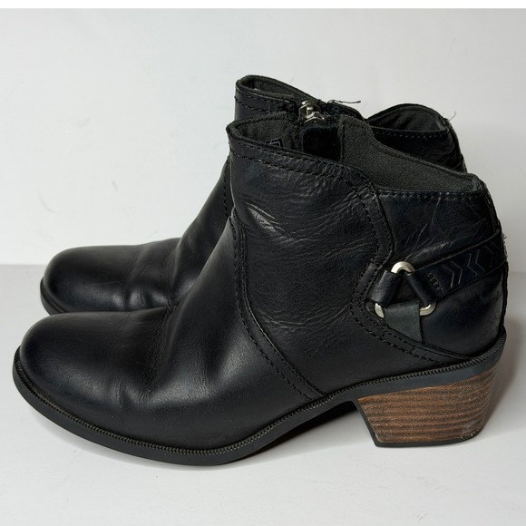 Teva Foxy Ankle Boots Black Leather Size 7 - Picture 2 of 7